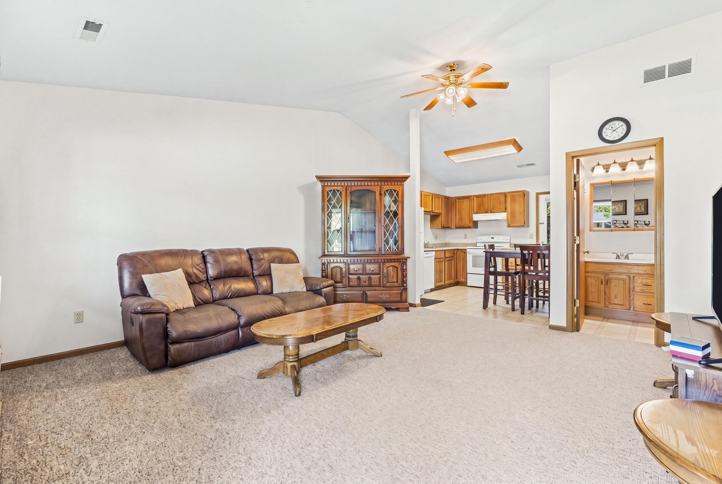 99-101 Williams Street Butler, KY 41006 - Photo 13 of 31 25_williams complete u1-8