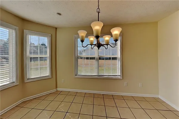 $1,840 | 208 Shenandoah Court, Hiram, GA 30141