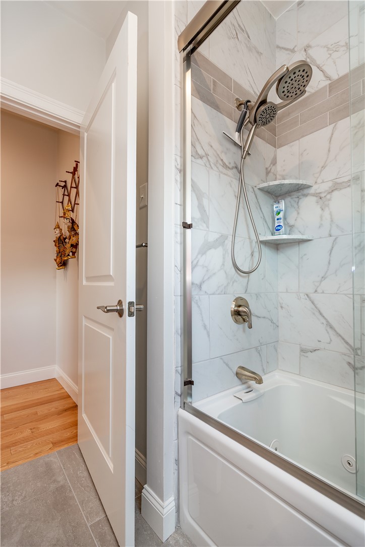 1 Hampton Road, Unit 27 Coventry, RI 02816 - Photo 13 of 50