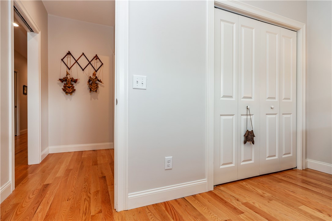 1 Hampton Road, Unit 27 Coventry, RI 02816 - Photo 10 of 50