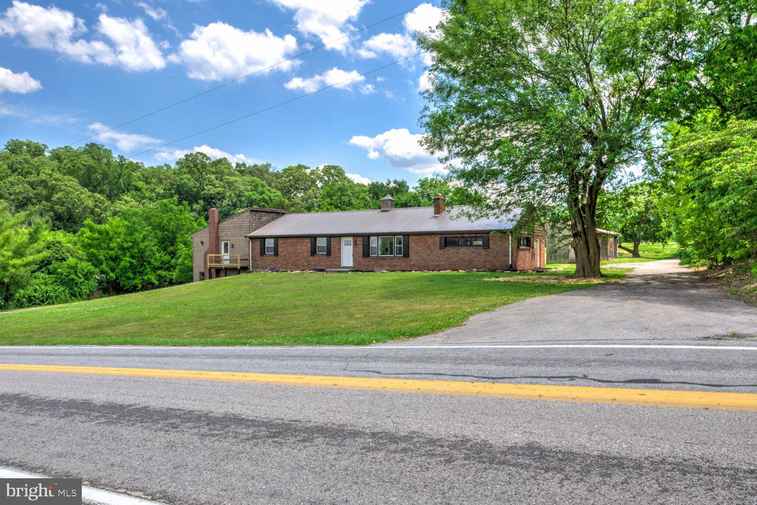 2885 Stoverstown Road Spring Grove, PA 17362 - Photo 36 of 52