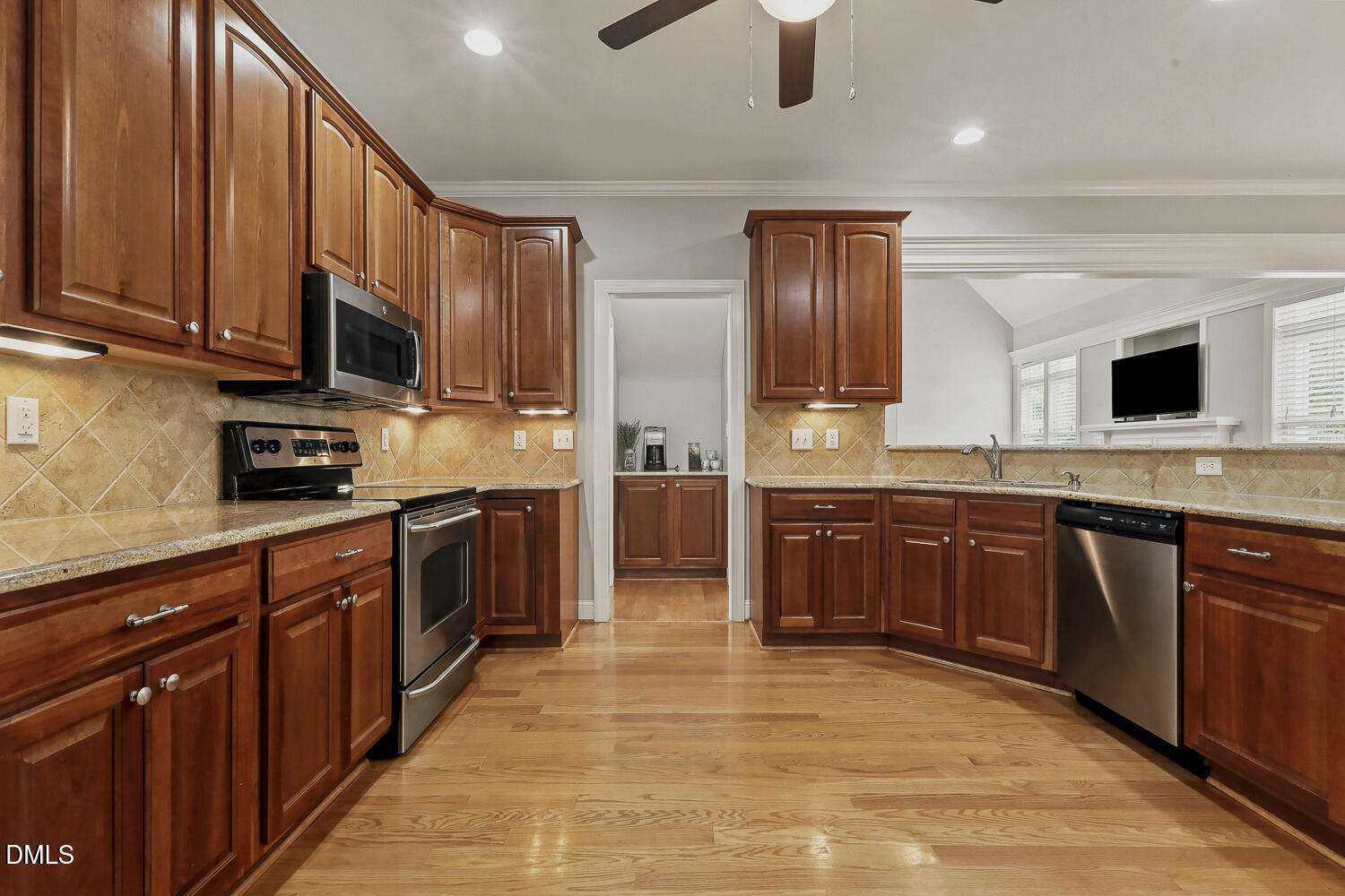 6321 Southern Charm Lane Raleigh, NC 27603 - Photo 15 of 48