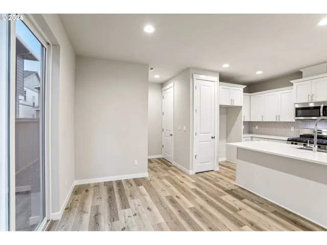 $499,960 | 3712 Southeast Yonder Lane, Hillsboro, OR 97123