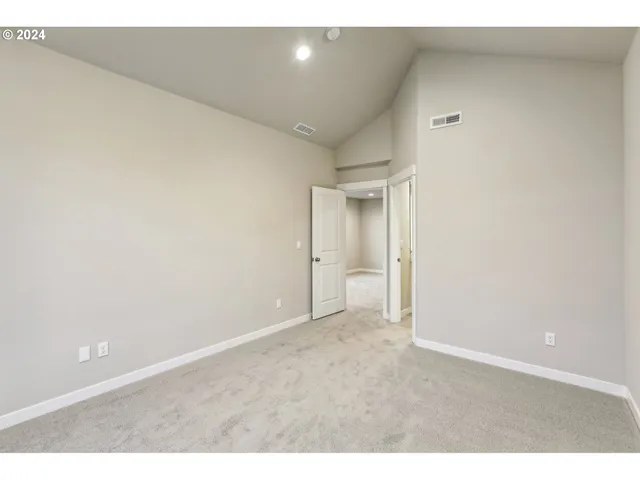 $499,960 | 3712 Southeast Yonder Lane, Hillsboro, OR 97123