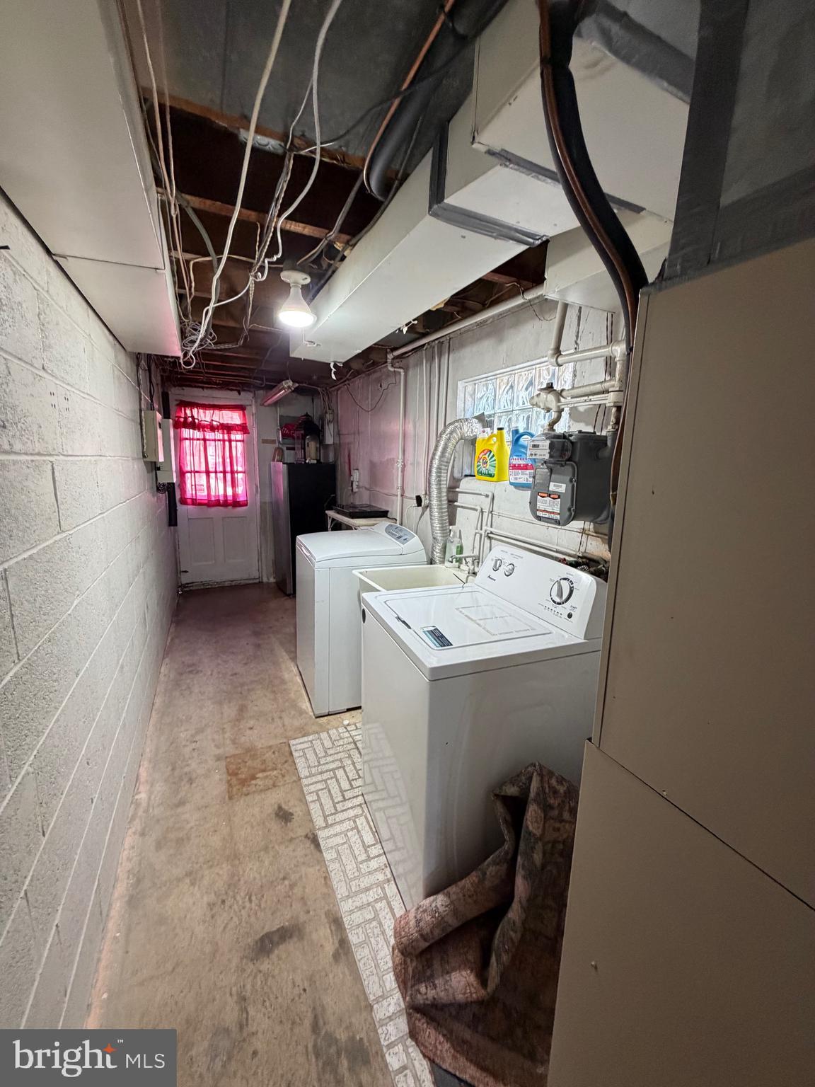 2019 Faunce Street Philadelphia, PA 19152 - Photo 10 of 10 a utility room with dryer and washer