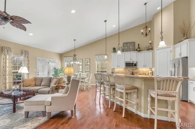 $740,000 | 568 Trevi Lane, Ballwin, MO 63011