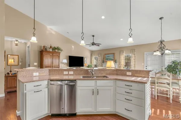 $719,000 | 568 Trevi Lane, Ballwin, MO 63011