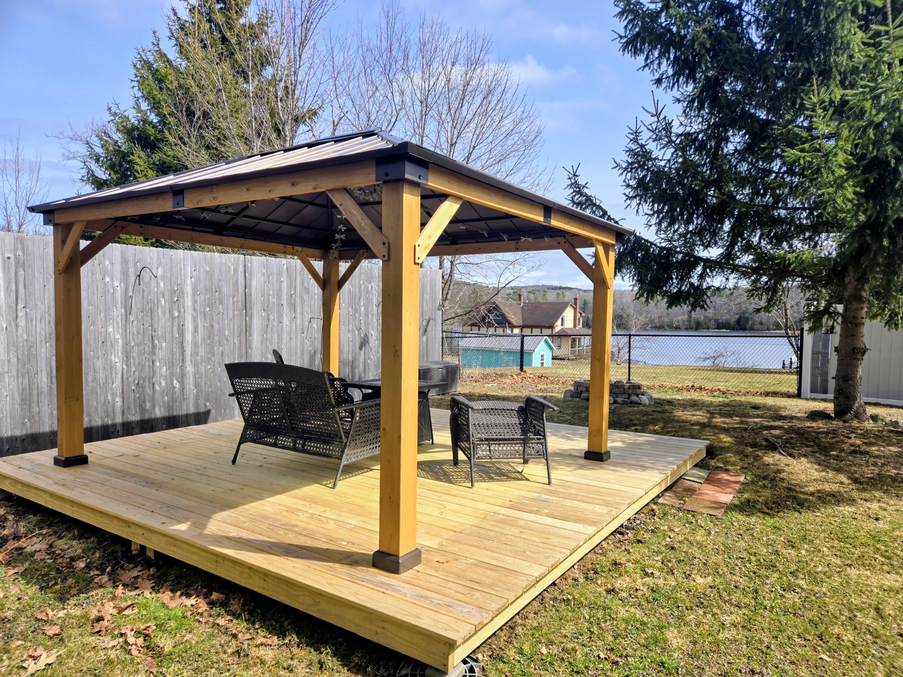 10 Pleasant Street Winterport, ME 04496 - Photo 35 of 36 1