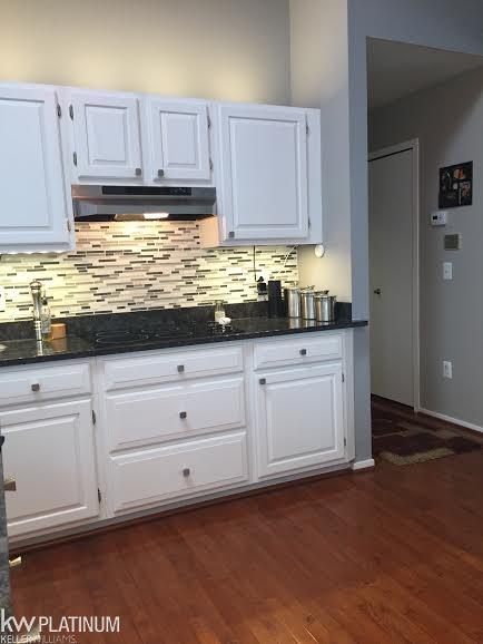 107 Regal Avenue Rochester Hills, MI 48307 - Photo 8 of 34