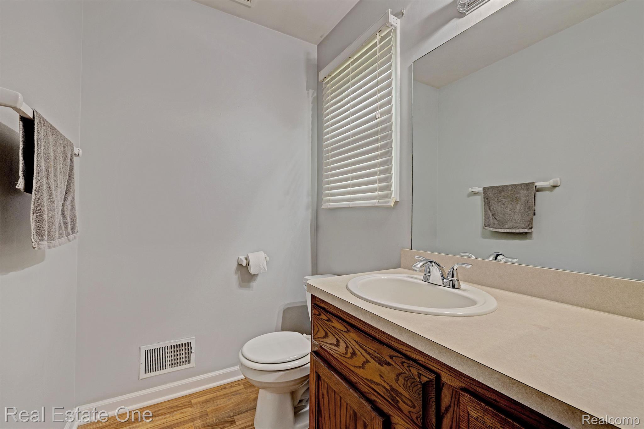 1426 Dewey Road Oxford, MI 48371 - Photo 14 of 33 Gallery Image 14