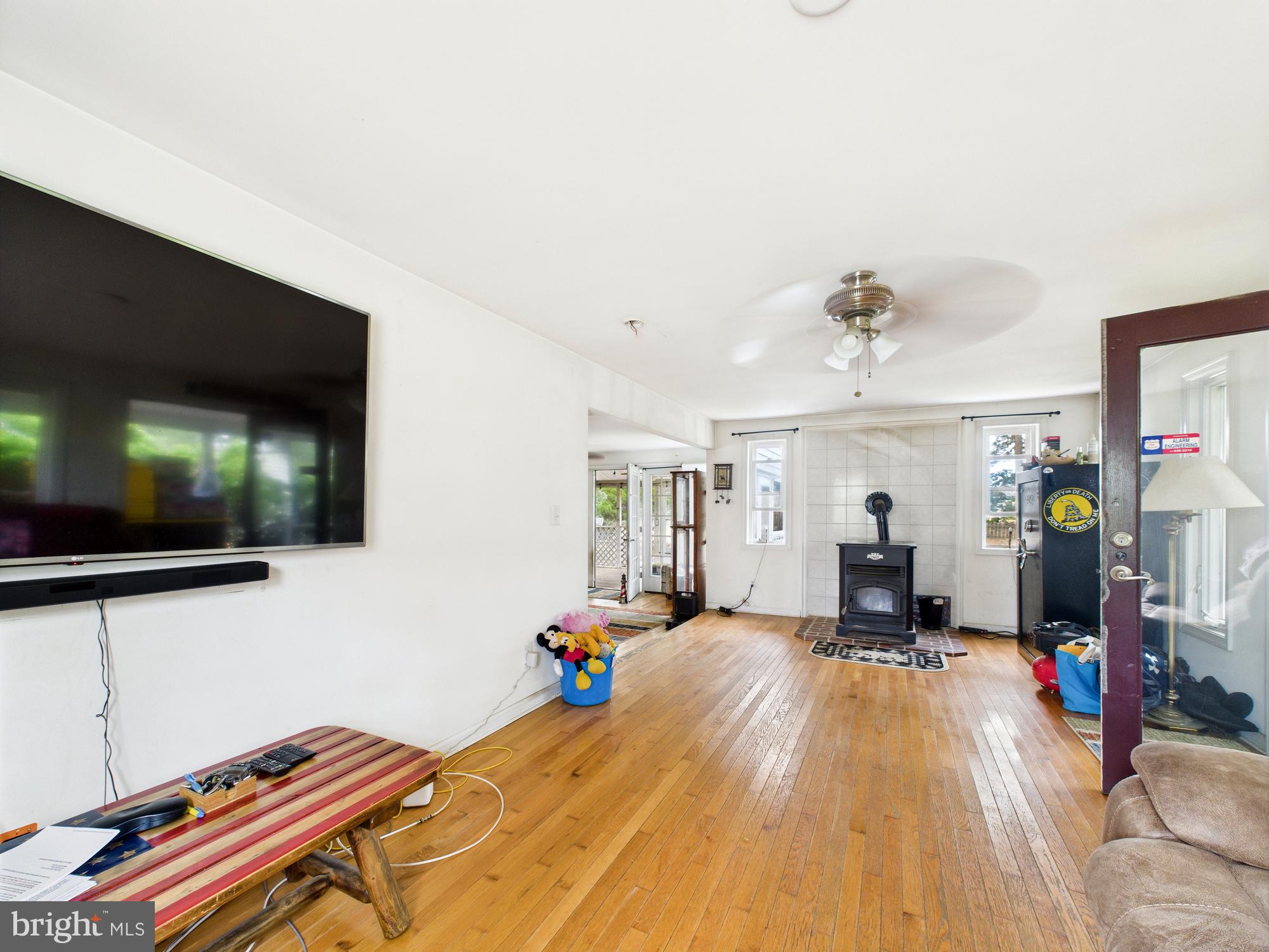 11161 Roland Parks Road Chance, MD 21821 - Photo 21 of 58 Living Room