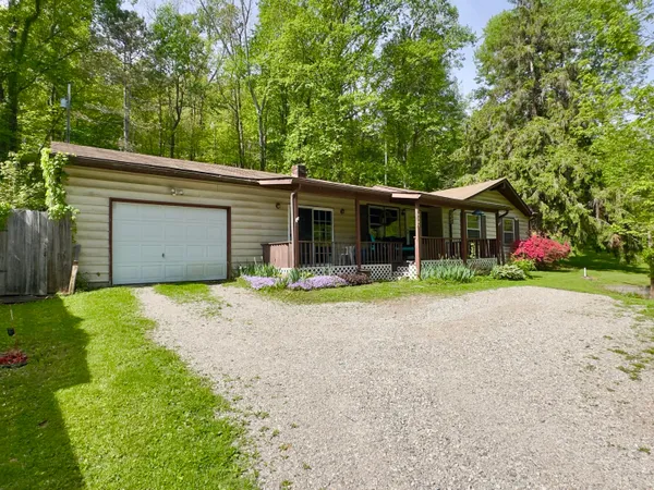 $115,000 | 10287 Highway 664, Logan, OH 43138