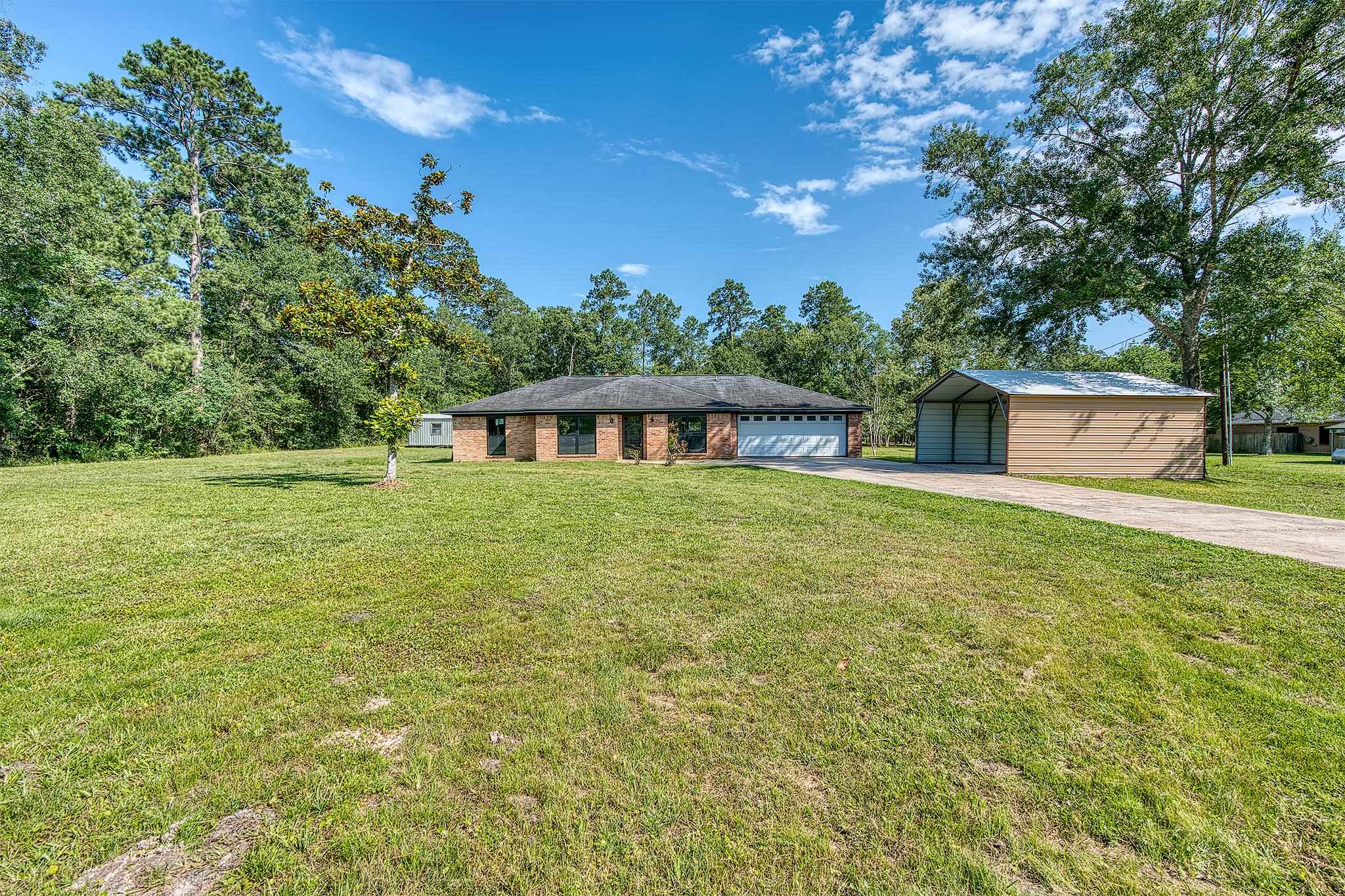 5824 Reeves Drive Silsbee, TX 77656 - Photo 5 of 46