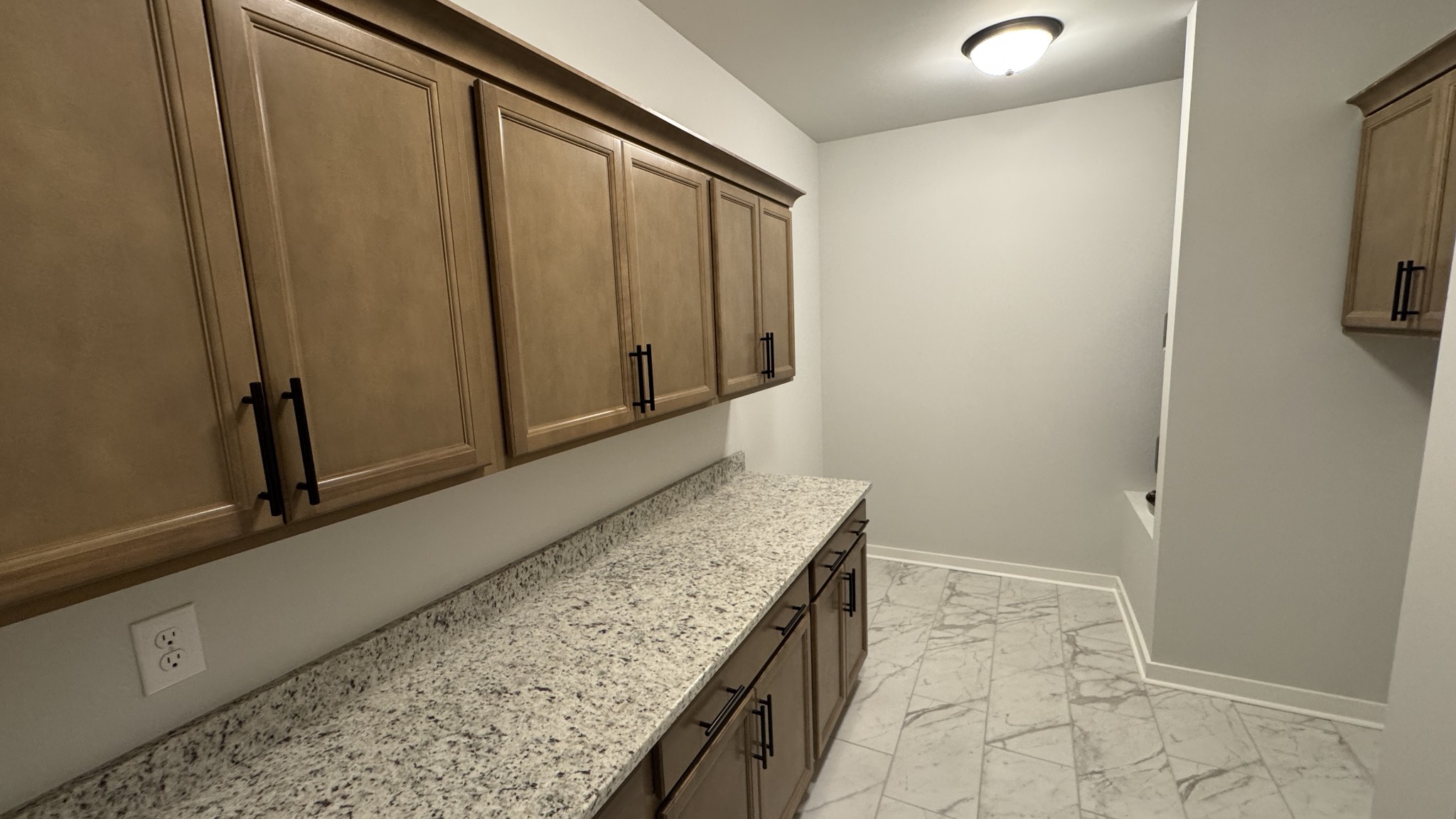 504 West Foxrun Springfield, TN 37172 - Photo 6 of 15