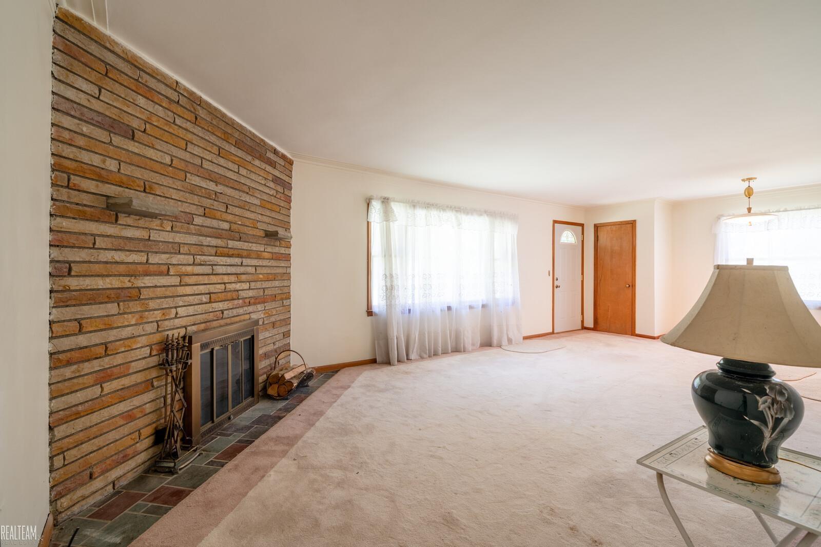 1755 West Avon Road Rochester Hills, MI 48309 - Photo 11 of 23