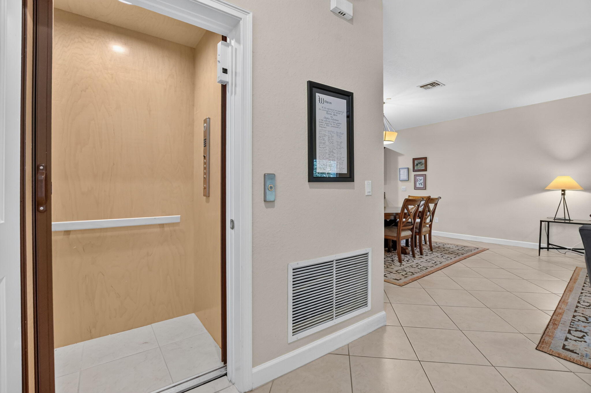 27 Northwest Hawthorne Place Boca Raton, FL 33432 - Photo 26 of 52 32-web-or-mls-DSC_1014
