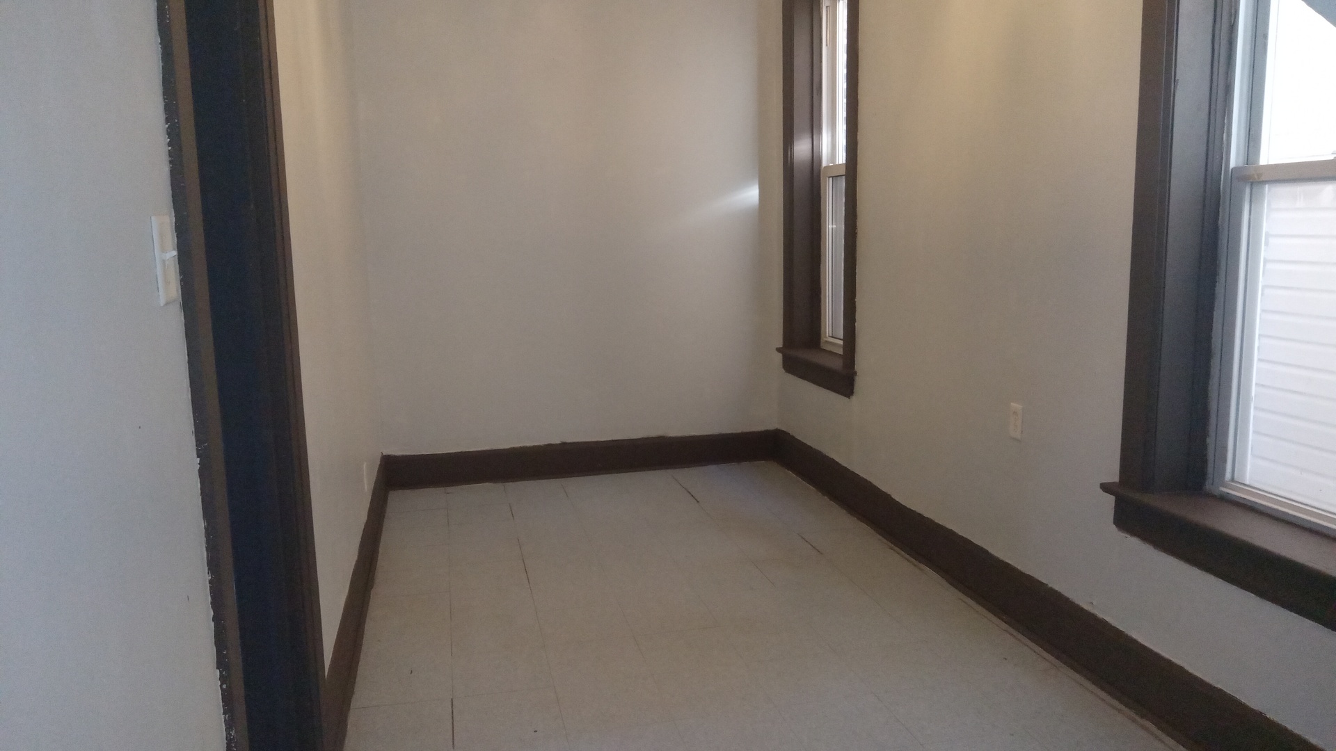 2335 West 21st Street Chicago, IL 60608 - Photo 21 of 25