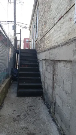 a view of entryway