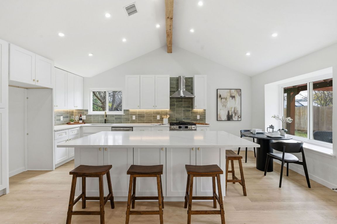 2701 Calabash Cove Austin, TX 78745 - Photo 13 of 40