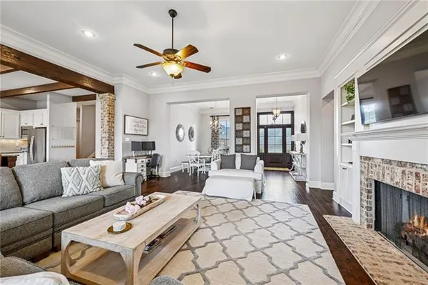 $599,000 | 483 Chateau Grimaldi, Mandeville, LA 70471