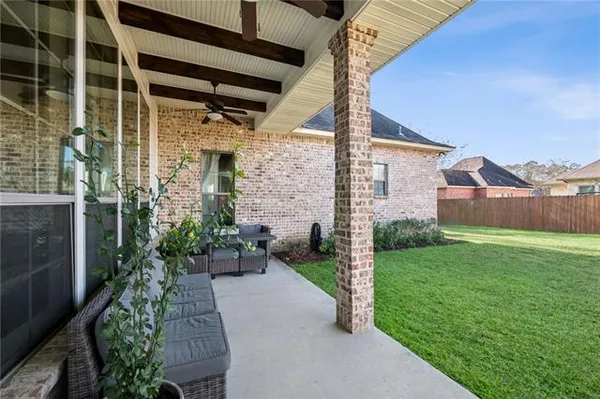 $599,000 | 483 Chateau Grimaldi, Mandeville, LA 70471