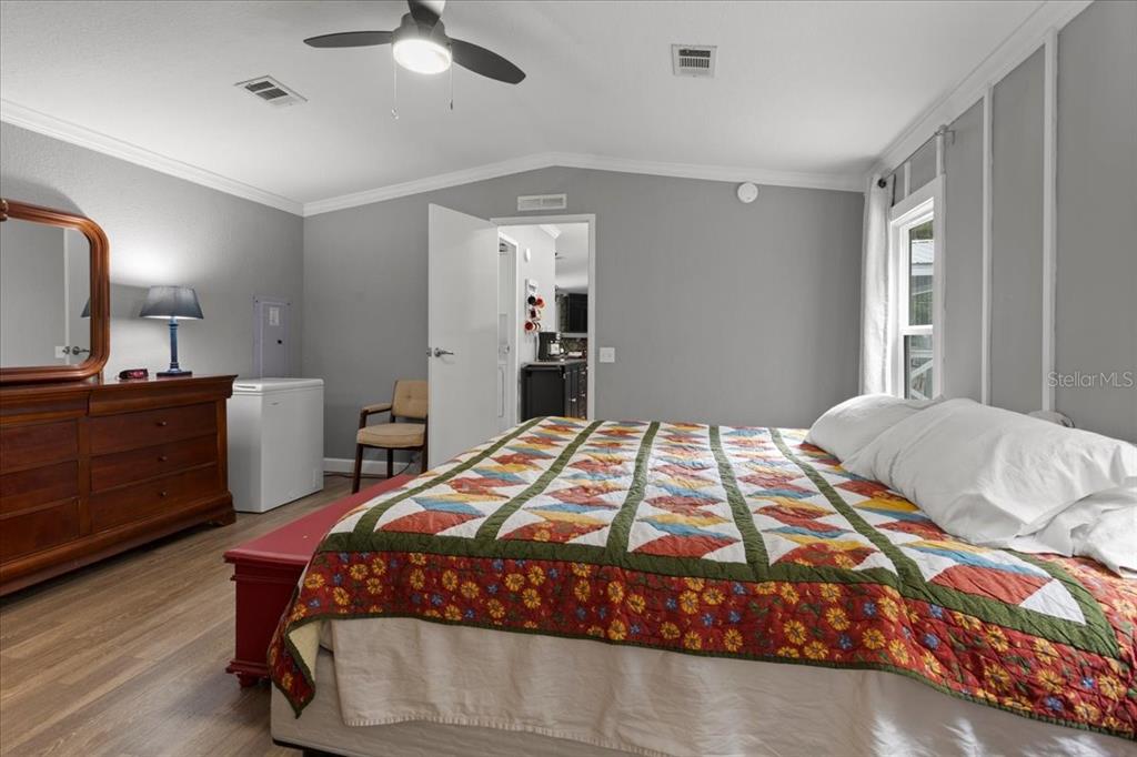 16221 Southwest 67 Place Archer, FL 32618 - Photo 12 of 30