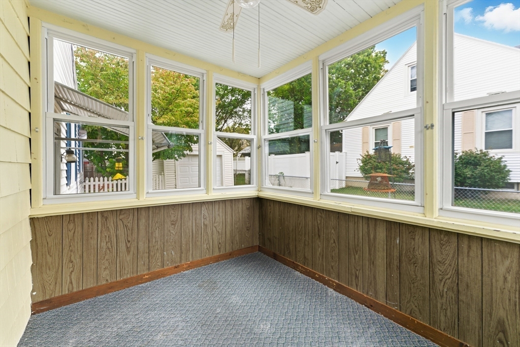 97 Lancaster Street Springfield, MA 01118 - Photo 26 of 42 Gallery Image 26