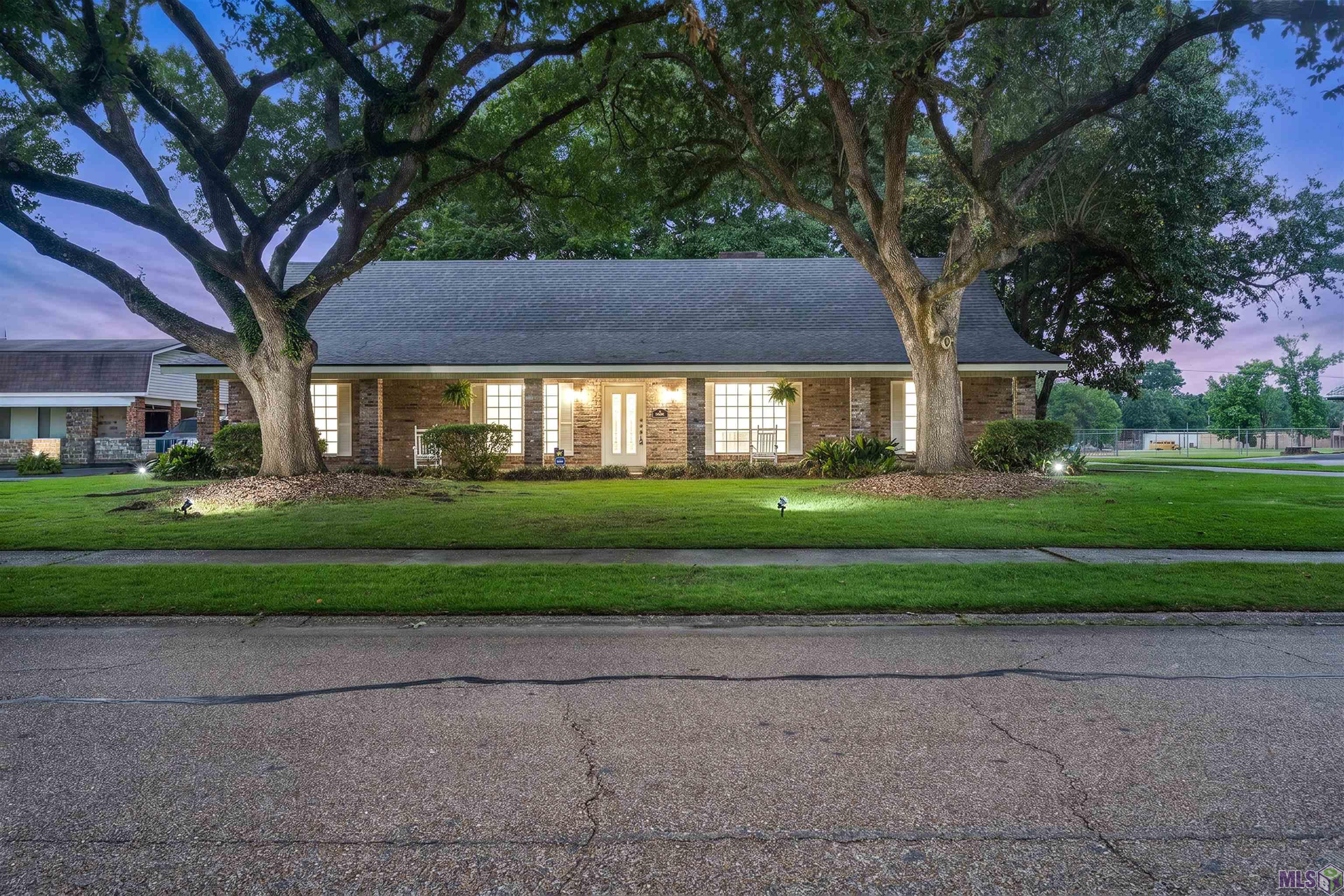 1438 South Woodhaven Street Baton Rouge, LA 70815 - Photo 1 of 36