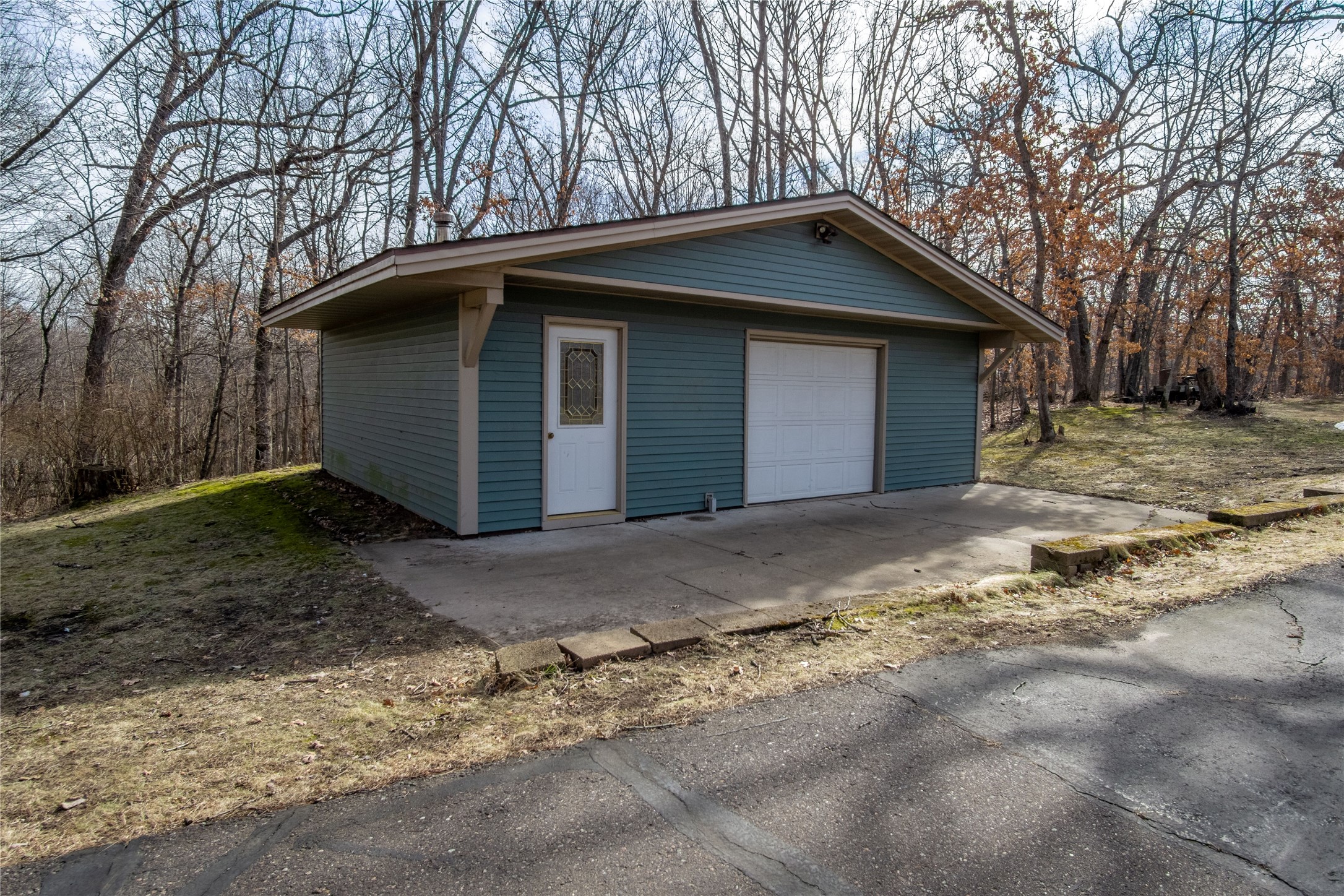 E1125 West Lowes Creek Road Eleva, WI 54738 - Photo 55 of 59