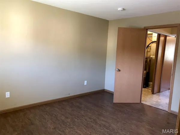 $825 | 2619 Sierra Drive, Unit 2, Belleville, IL 62221