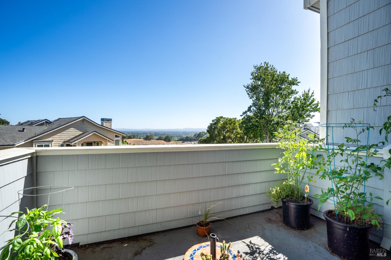 2015 Stonefield Lane Santa Rosa, CA 95403 - Photo 14 of 44