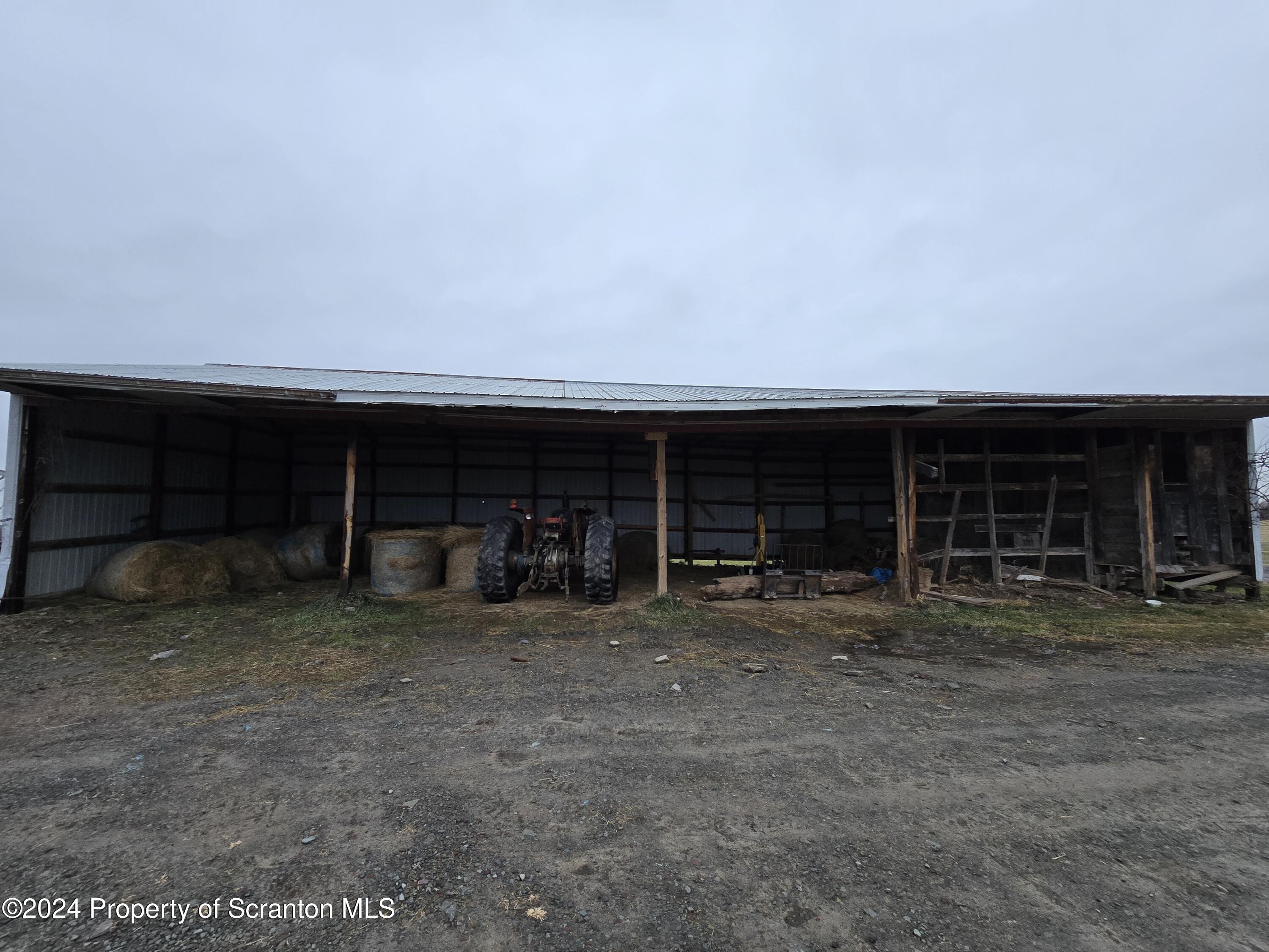 262 Spencer Hill Road Nicholson, PA 18446 - Photo 13 of 42 20241216_161820