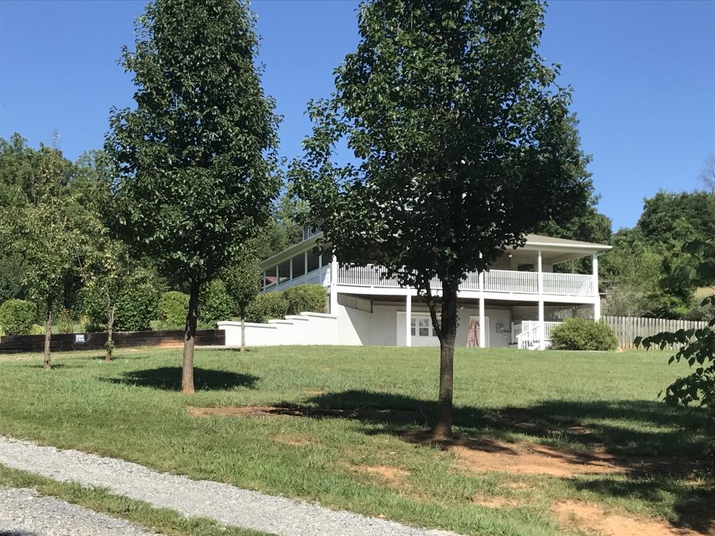 2125 Niles Ferry Road Greenback, TN 37742 - Photo 10 of 33 thumb_IMG_0681_1024