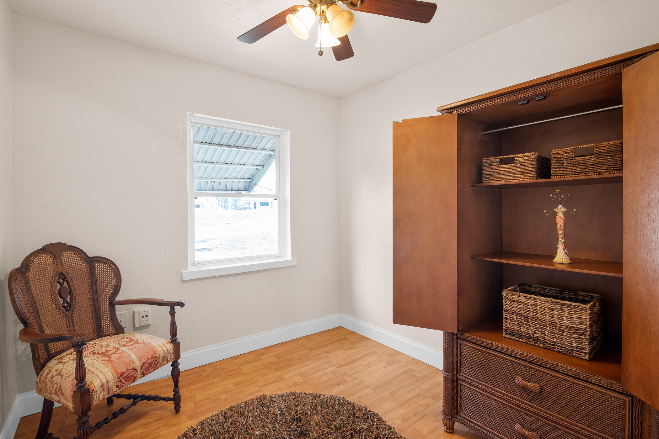 228 Beverly Road Cocoa, FL 32922 - Photo 13 of 18 228 Beverly RdGuest Bedroom 3/Office