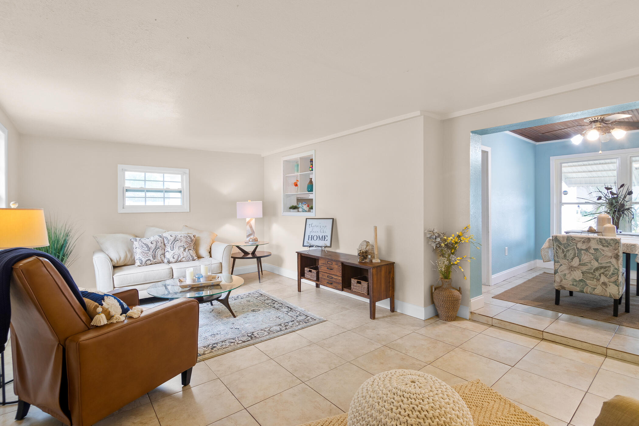228 Beverly Road Cocoa, FL 32922 - Photo 10 of 18 228 Beverly Rd Family View to Dining Rm
