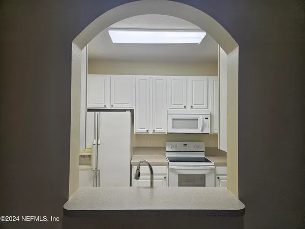 $1,795 | 7801 Point Meadows Drive, Unit 2101, Jacksonville, FL 32256