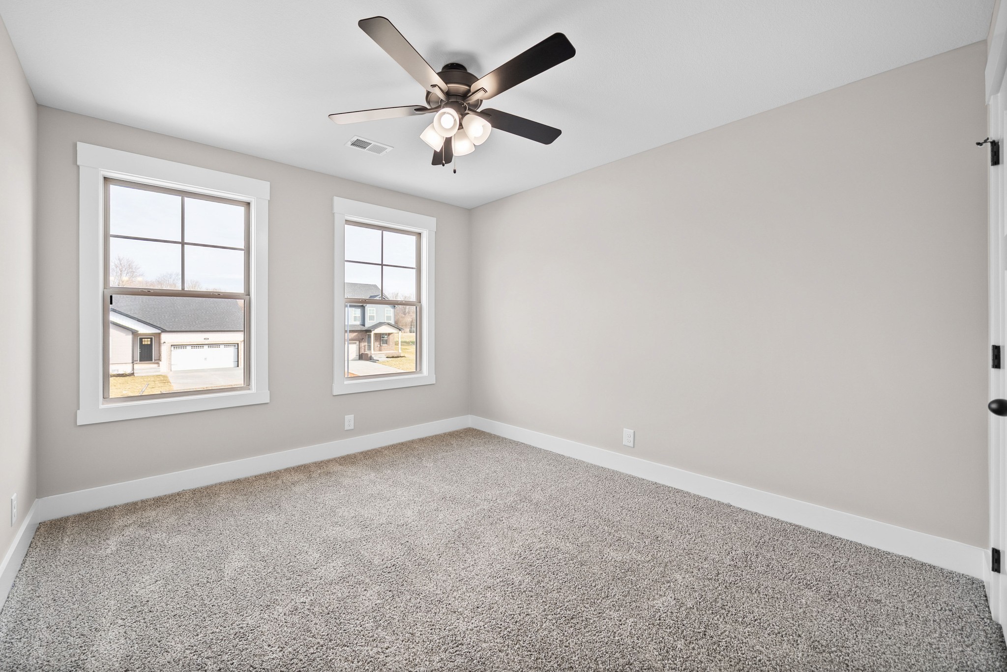 629 Avondale Road Oak Grove, KY 42262 - Photo 29 of 34
