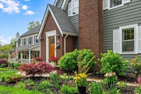 $1,175,000 | 64 Southern Slope Drive, Millburn, NJ 07041