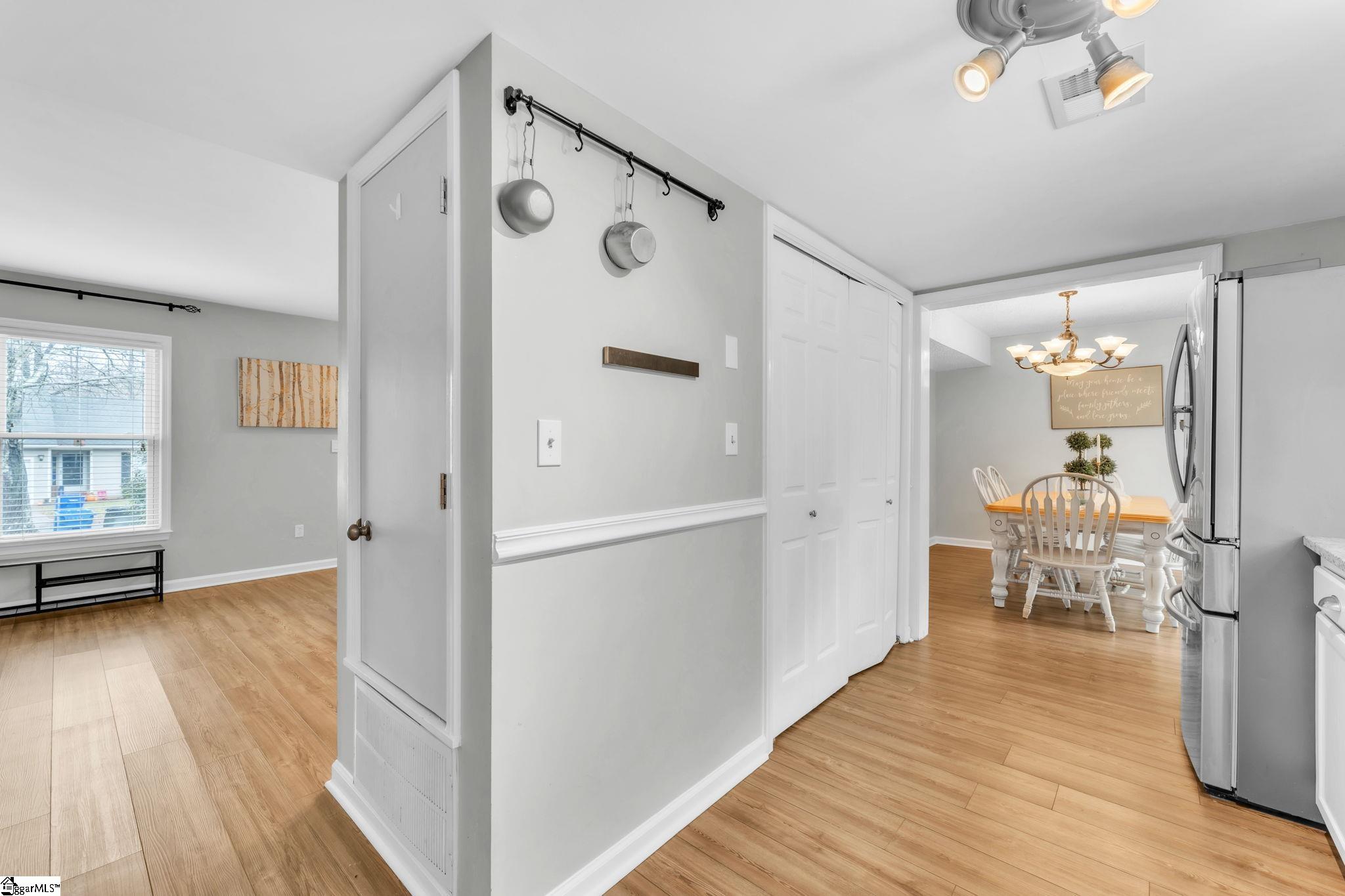 14 St Andrews Way Greenville, SC 29607 - Photo 10 of 31