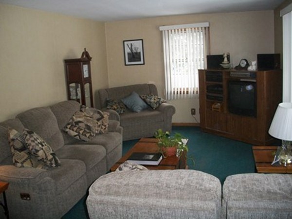 179 Bridle Path Road Springfield, MA 01118 - Photo 16 of 21