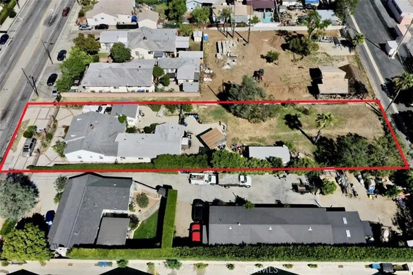 an aerial view of multiple house