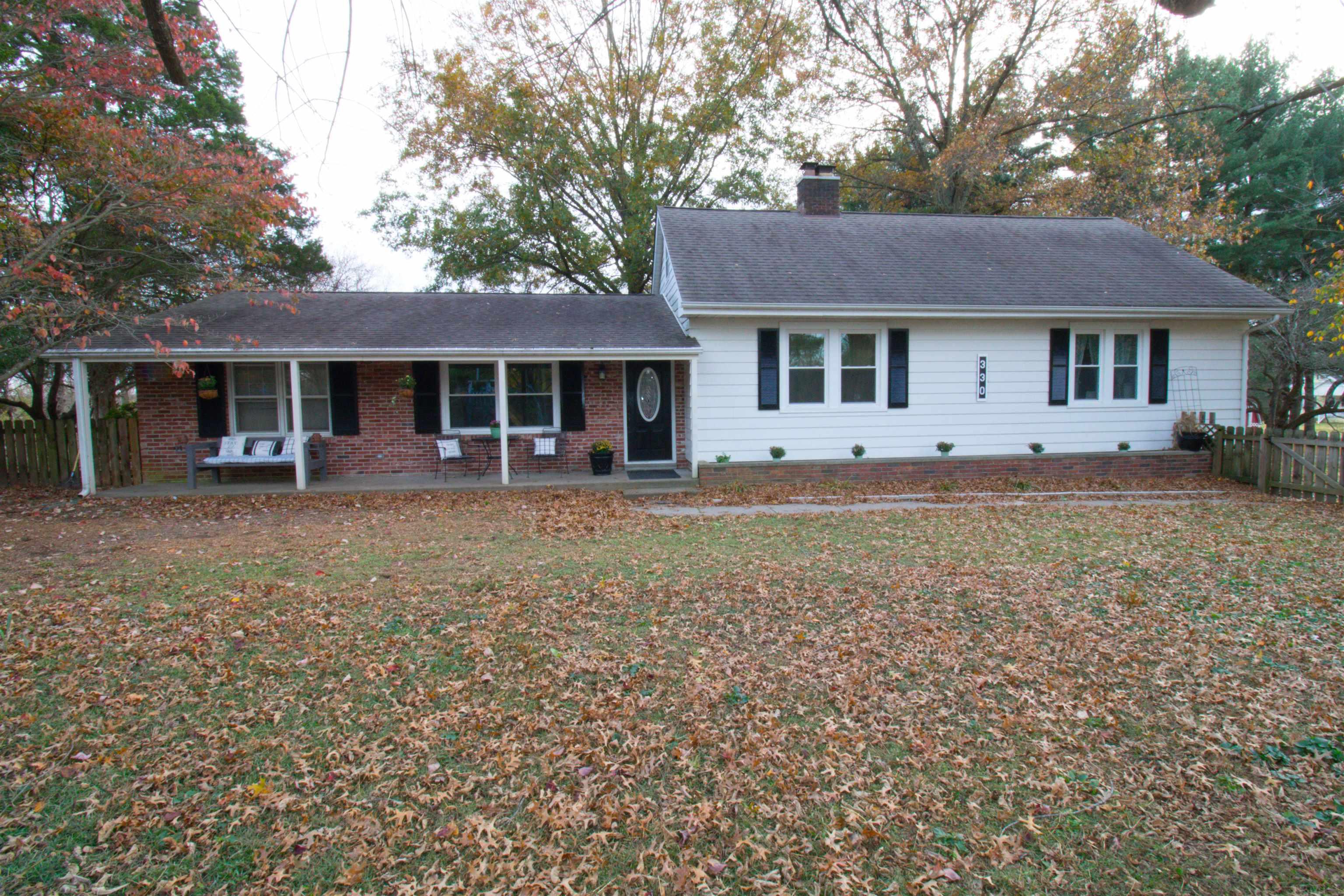 330 West Evergreen Road Evansville, IN 47710 - Photo 1 of 31 Gallery Image 1