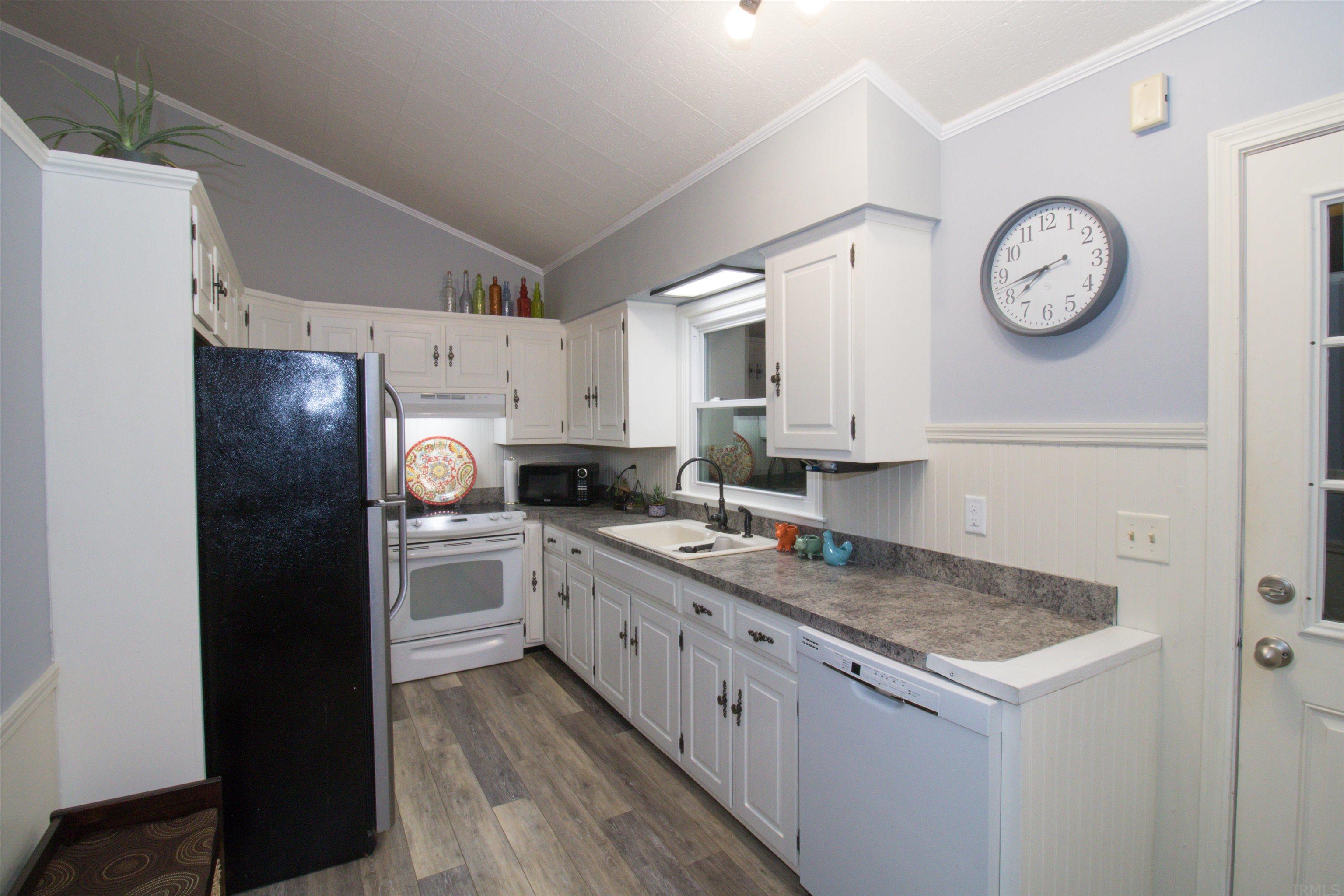 330 West Evergreen Road Evansville, IN 47710 - Photo 15 of 31 Gallery Image 15