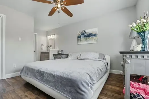 $90,000 | 18617 Egret Bay Boulevard, Unit 702, Webster, TX 77058