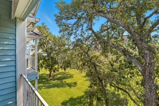 $90,000 | 18617 Egret Bay Boulevard, Unit 702, Webster, TX 77058