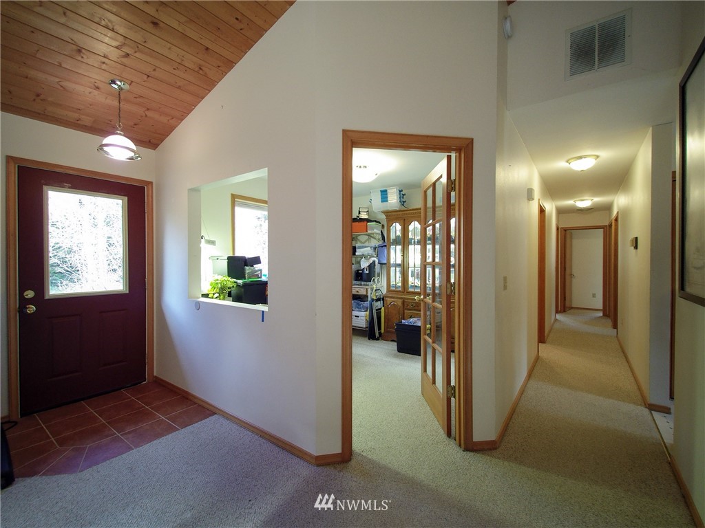 196 Gandalf Road Port Angeles, WA 98363 - Photo 9 of 25 Gallery Image 9