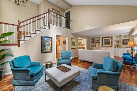 $749,000 | 1140 Hollybrook Drive, Wayzata, MN 55391