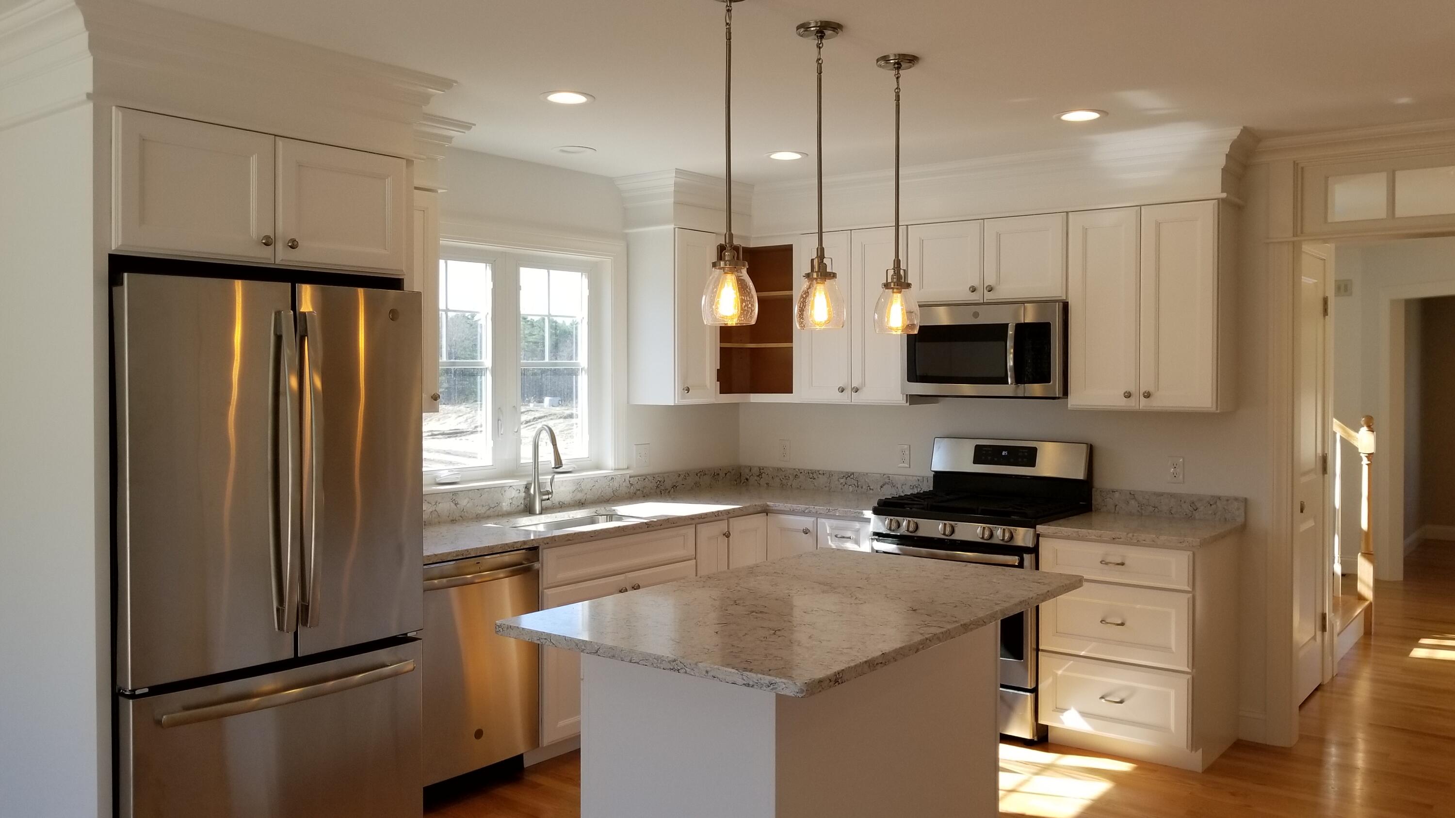 25 Creeks Edge Drive Saco, ME 04072 - Photo 2 of 13 Kitchen