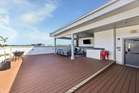 $325,000 | 2220 Webberville Road, Unit 216, Austin, TX 78702