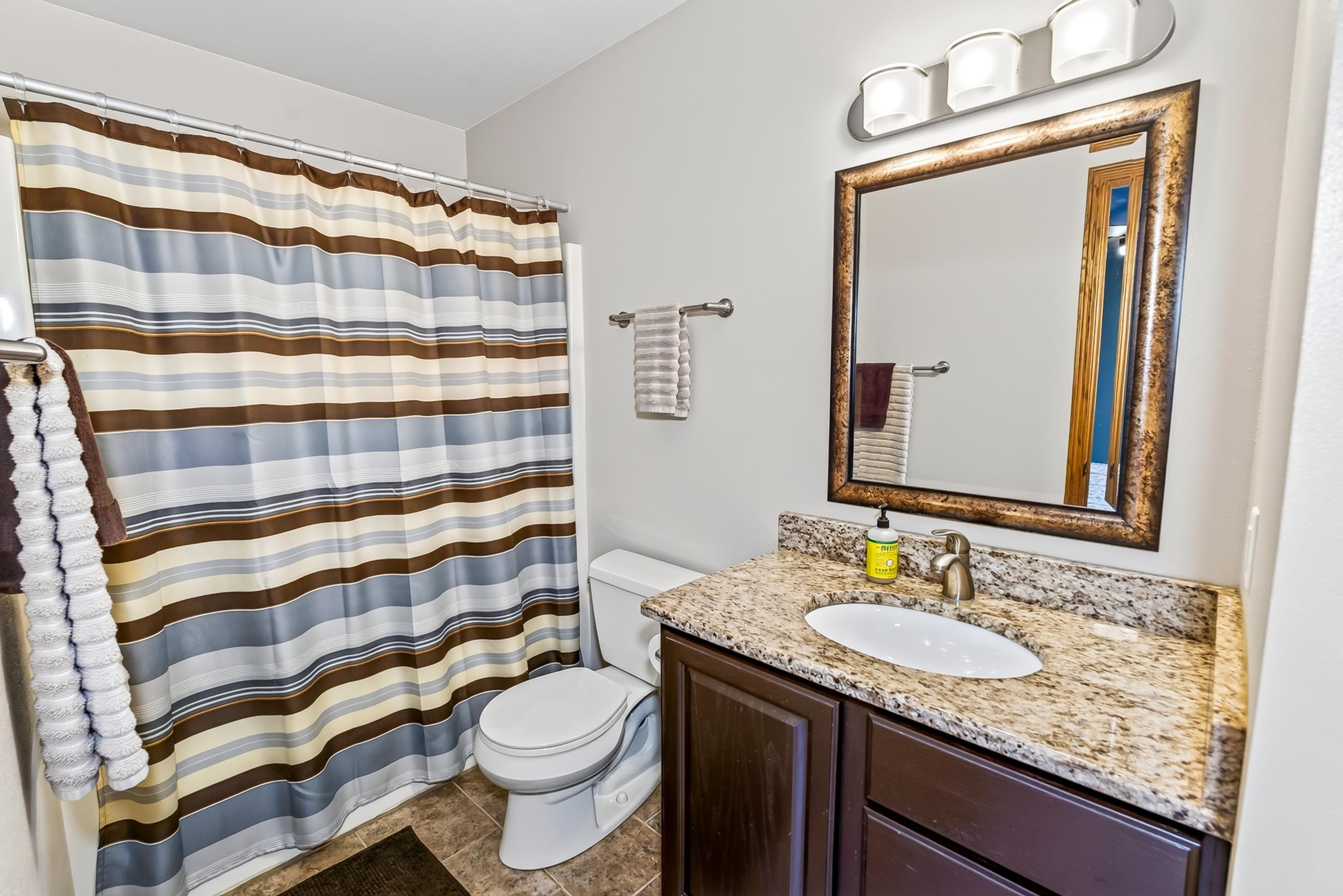 1828 Buckingham Road Stoughton, WI 53589 - Photo 14 of 33 Gallery Image 14